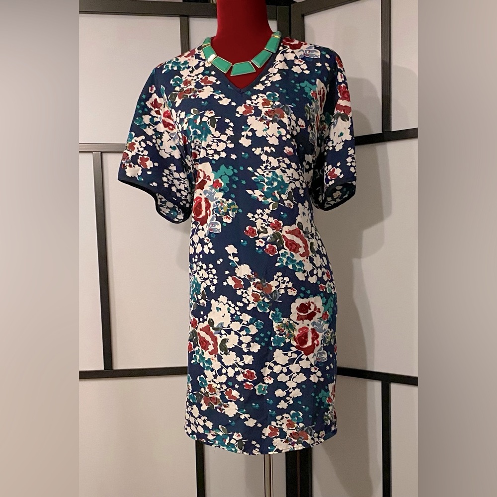 Gold Coast Women’s Floral V-Neck Mini Dress (L)